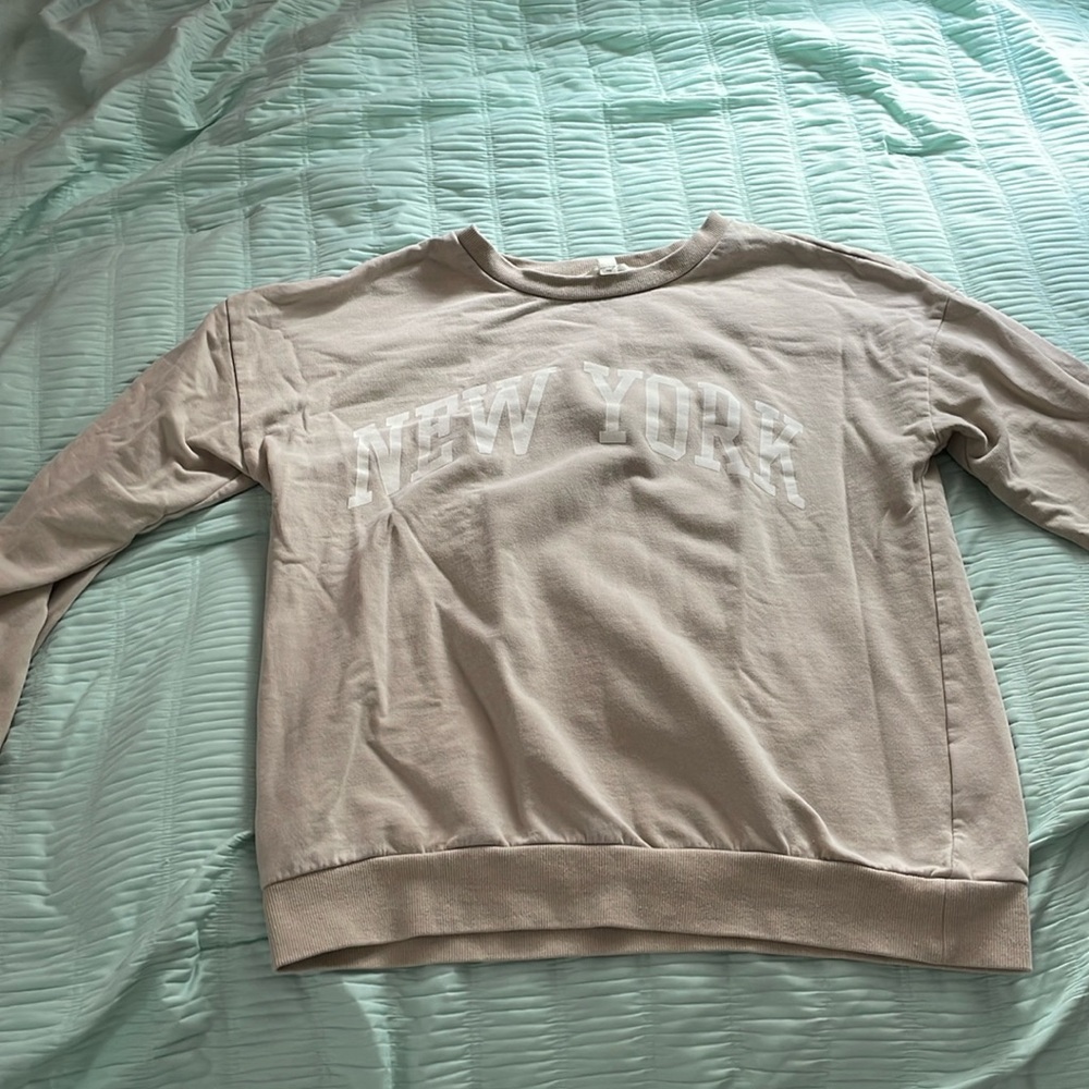 Kids Large New York Sweatshirt. NYC the commons